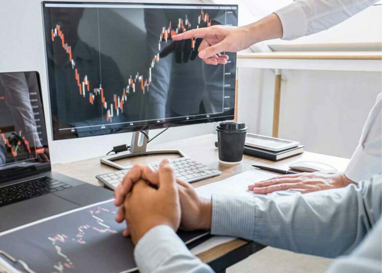 mengelola keuangan bisnis - Topikalitas Digital Media cara menghitung pivot point